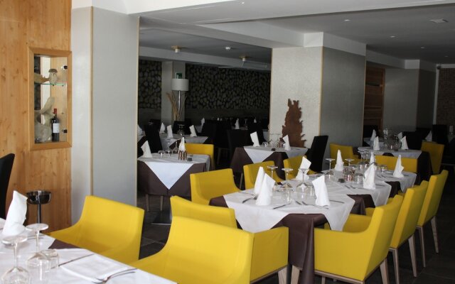 National Park Hotel & Spa