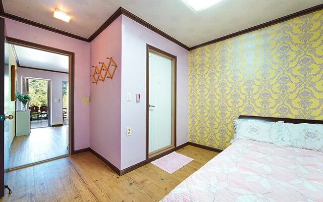 Goesan Starlight Pension