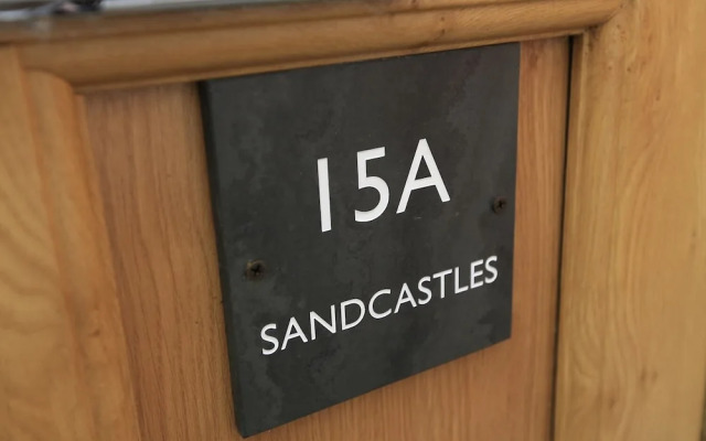Sandcastles 15A Fore Street