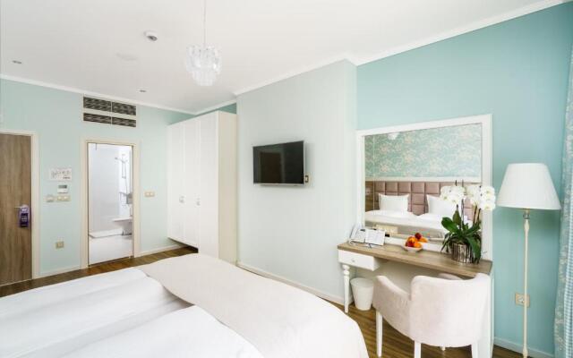 Impresamente Art Hotel