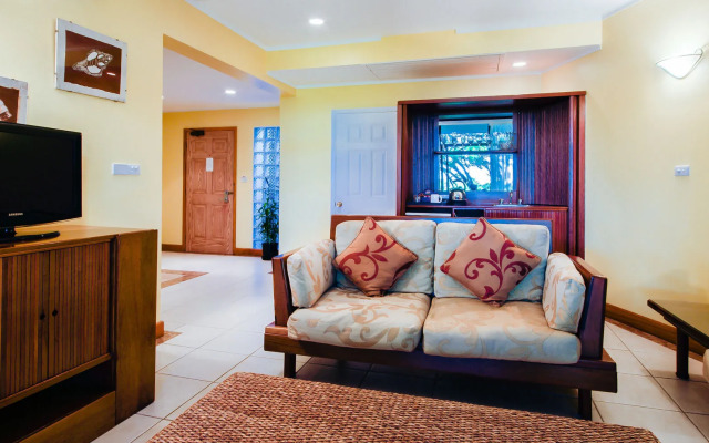 Tanoa International Hotel