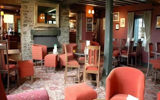 Hunters Hall Tetbury by Greene King Inns