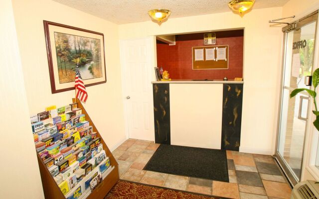 Budget Inn - Syracuse Airport