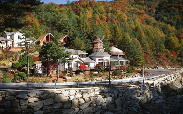 Pyeongchang Four Seasons Pension