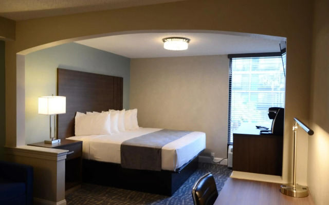 Opal Hotel & Suites