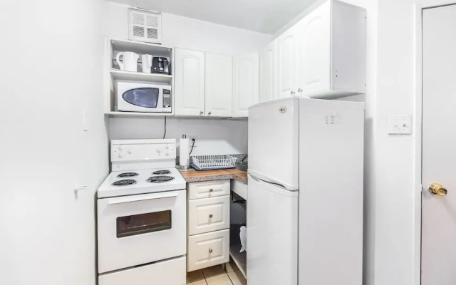 Budget Friendly Stay in Downtown