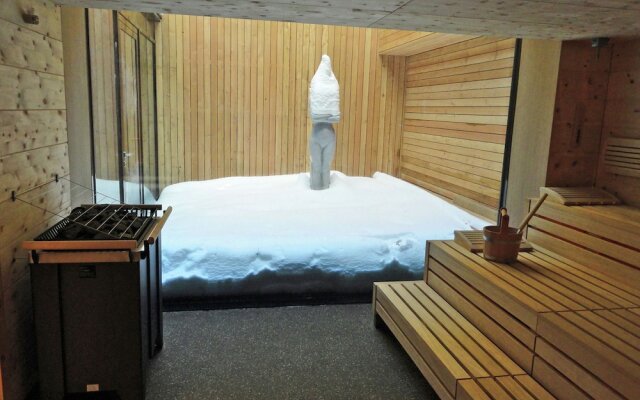 Classy Apartment With Infrared Sauna, Balcony and Garage