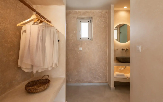 Heyday Luxury Suites