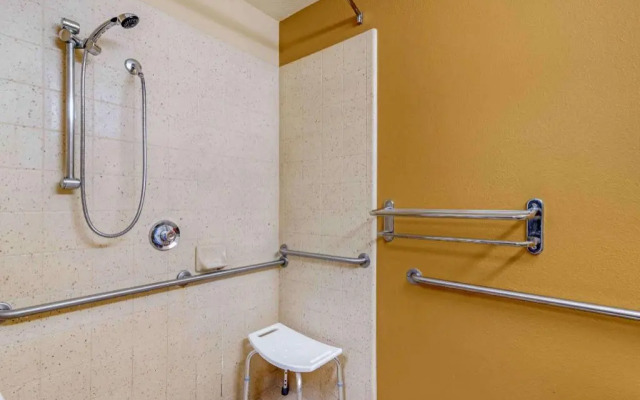 Extended Stay America Select Suites Atlanta Cumberland Mall