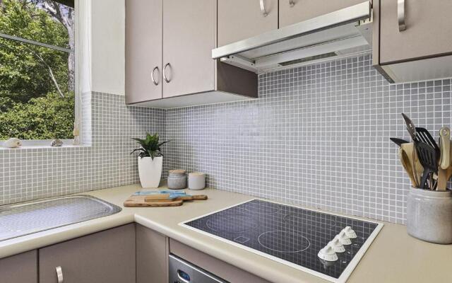 Lillian Street, Unit 1-2