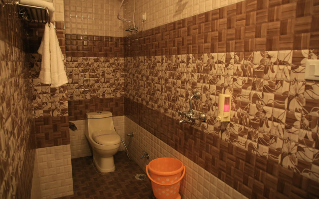 Dewdrop Classic Fall resort