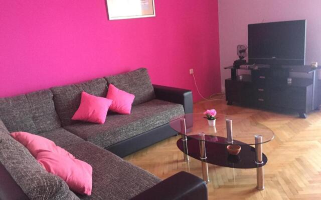 Apartments Villa Mirella