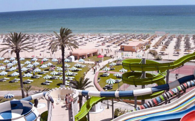 Hotel Marabout - Families and Couples Only