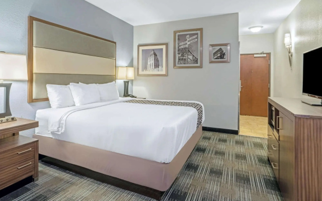La Quinta Inn & Suites by Wyndham Guthrie