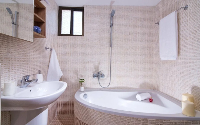 Luxury Villa Rosita w heated pool - Nature & Relax