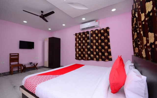 OYO 30742 Amita Guest House