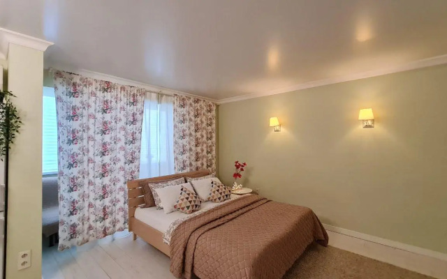 Sutki26 on Kuznechnaya Street