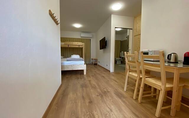 Sky Garden & Wellness R.