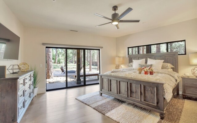 Flag Golf 3 Bedroom Home