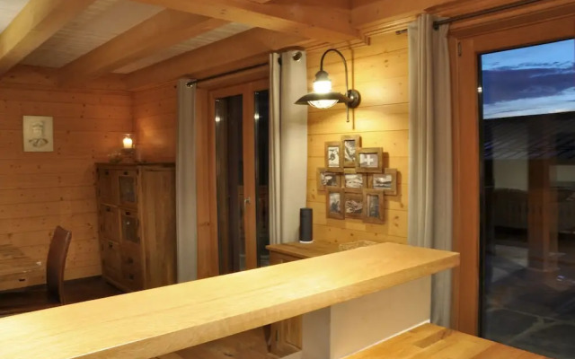 Chalet Edelweiss Stunning Glacier View