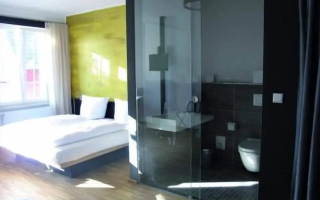 OX Hotel Café Bar Restaurant