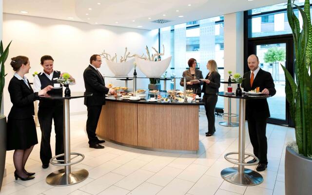 Novotel Hamburg City Alster