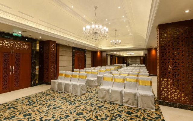 Lemon Tree Premier The Atrium, Ahmedabad