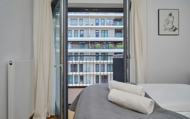 Walońska 16 by Renters Prestige