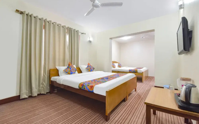 Hotel Legend Residency