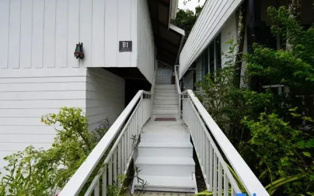 Tropical Oasis Aoyon Beach House
