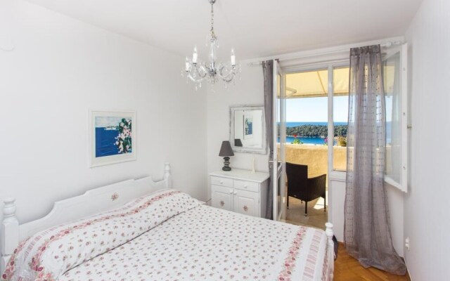 Sea View Apartments - Leo