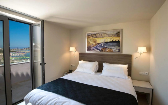Swell Boutique Hotel