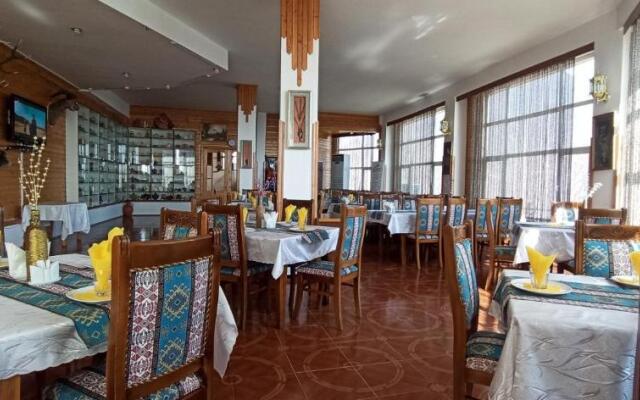 Kungut Hotel & Resort