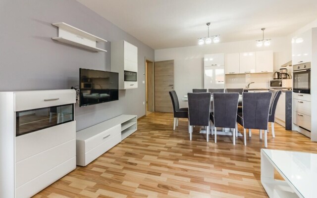 Awesome Home in Medulin With Wifi and 3 Bedrooms