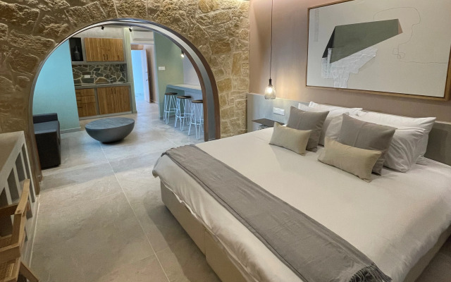 Vrachia Beach Hotel & Suites - Adults only