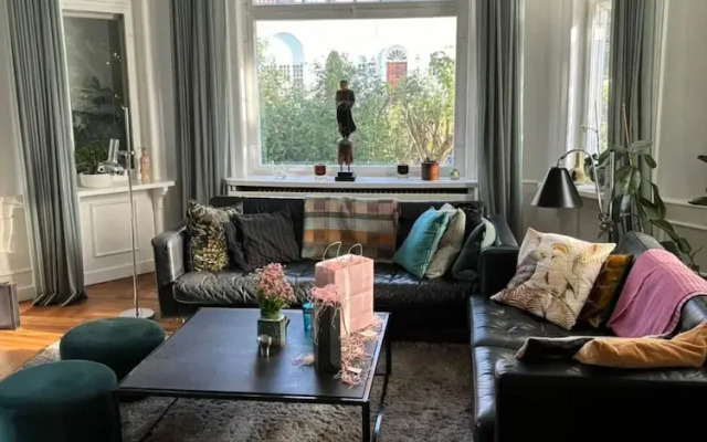 Villa Apartment With Private Garden