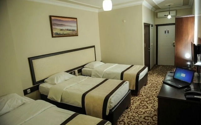 Teona Hotel