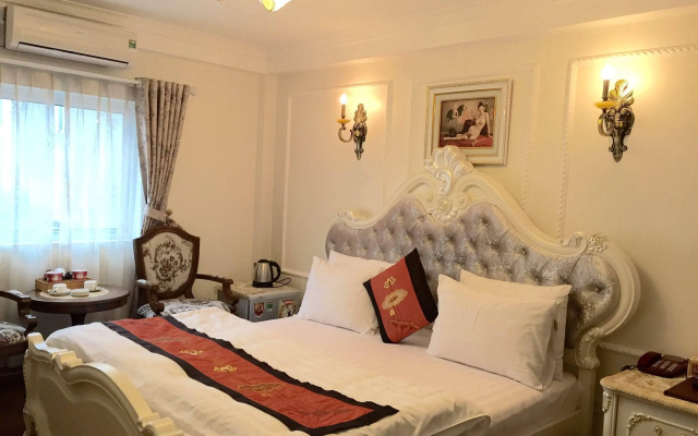 Ruby Hotel