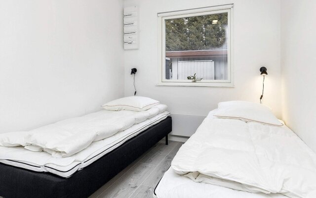 4 Star Holiday Home in Vaeggerlose