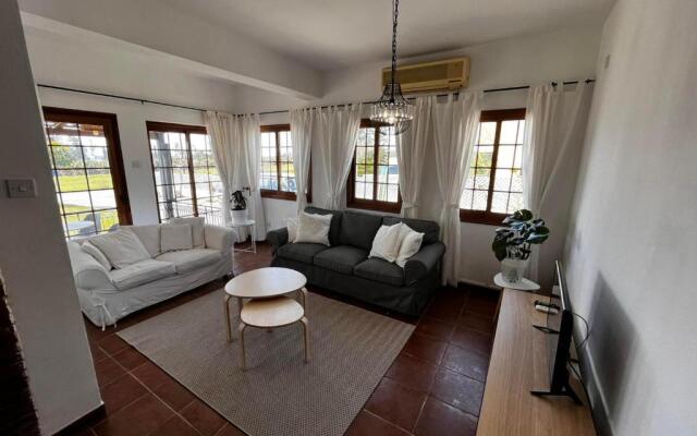 mhouse44
