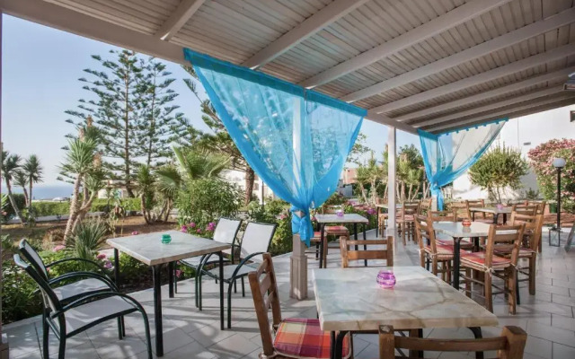 Panorama-Seaview Studios & Apartments