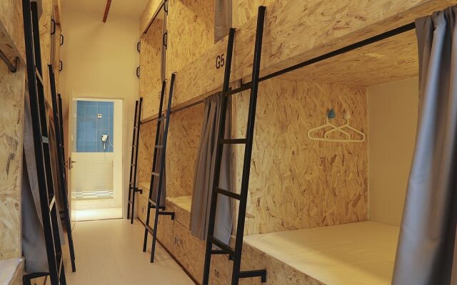 Blue Hostel