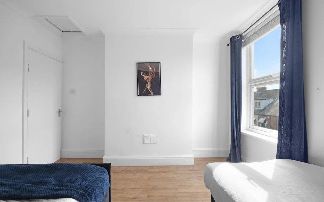 Radford 3 Bedroom and 1 Bathroom House