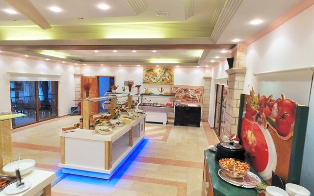 Tiana Beach Resort - All Inclusive