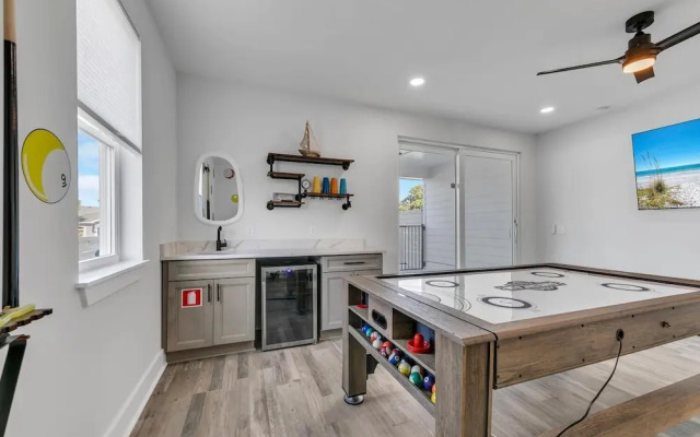 Golden Seashell West