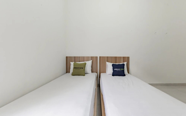 Urbanview Hotel Sabar Residence Csb Mall