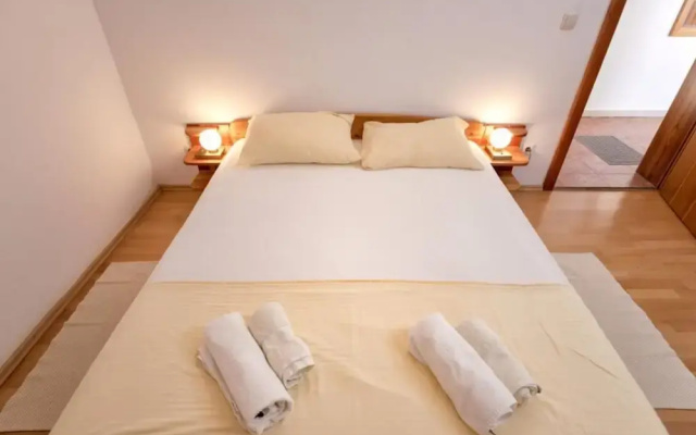 Dolac Green Side Apartments