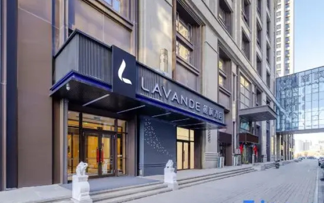 Lavande Hotel (Harbin West Railway Station West Square)