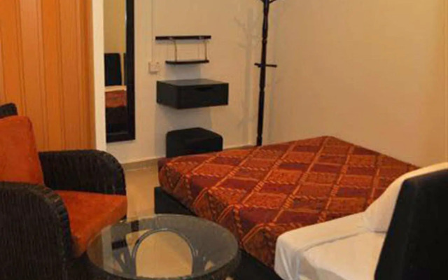 Old Budget Hotel