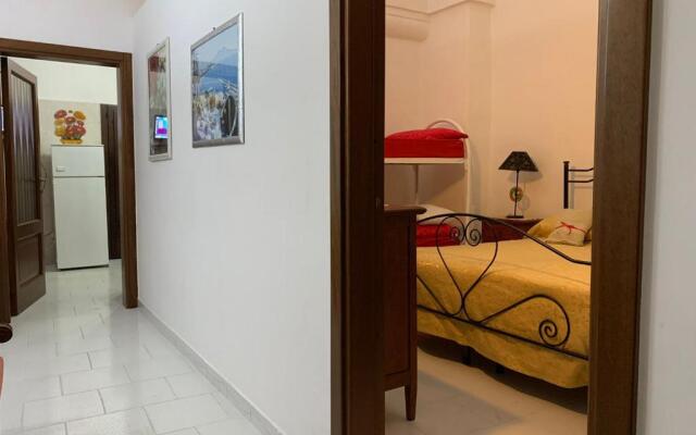 Appartamento indipendente con volta a stella in centro